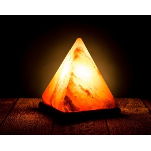 Солевая лампа Пирамида 2.2 - 2.55 кг