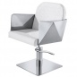   Friseur Haus F-630
