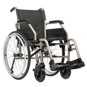 Кресло-коляска Base 170 PU с покрышками