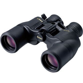    Nikon Aculon A211 8-18x42