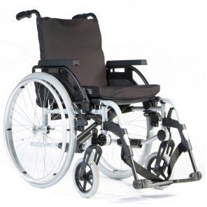 Кресло-коляска LY-710-07 Breezy BasiX
