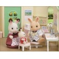    Sylvanian Families 